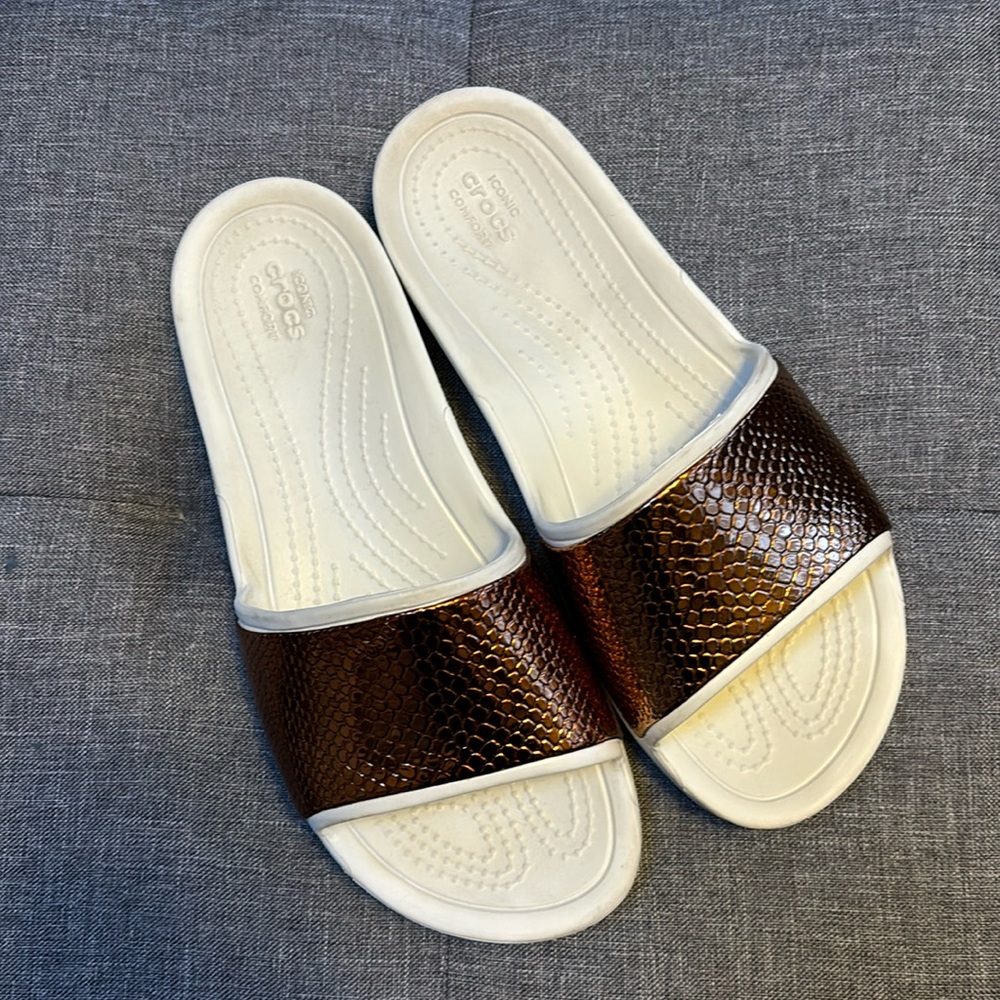 Crocs slides - Picture 2 of 7